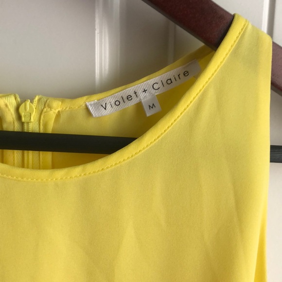 Violet + Claire Top Size M - Picture 3 of 3